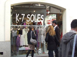 Tiendas Moda - K-7 SOLES