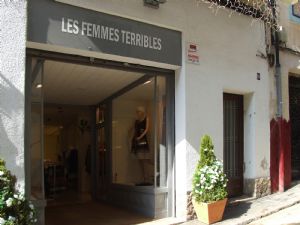 Tiendas Moda - LES FEMMES TERRIBLES